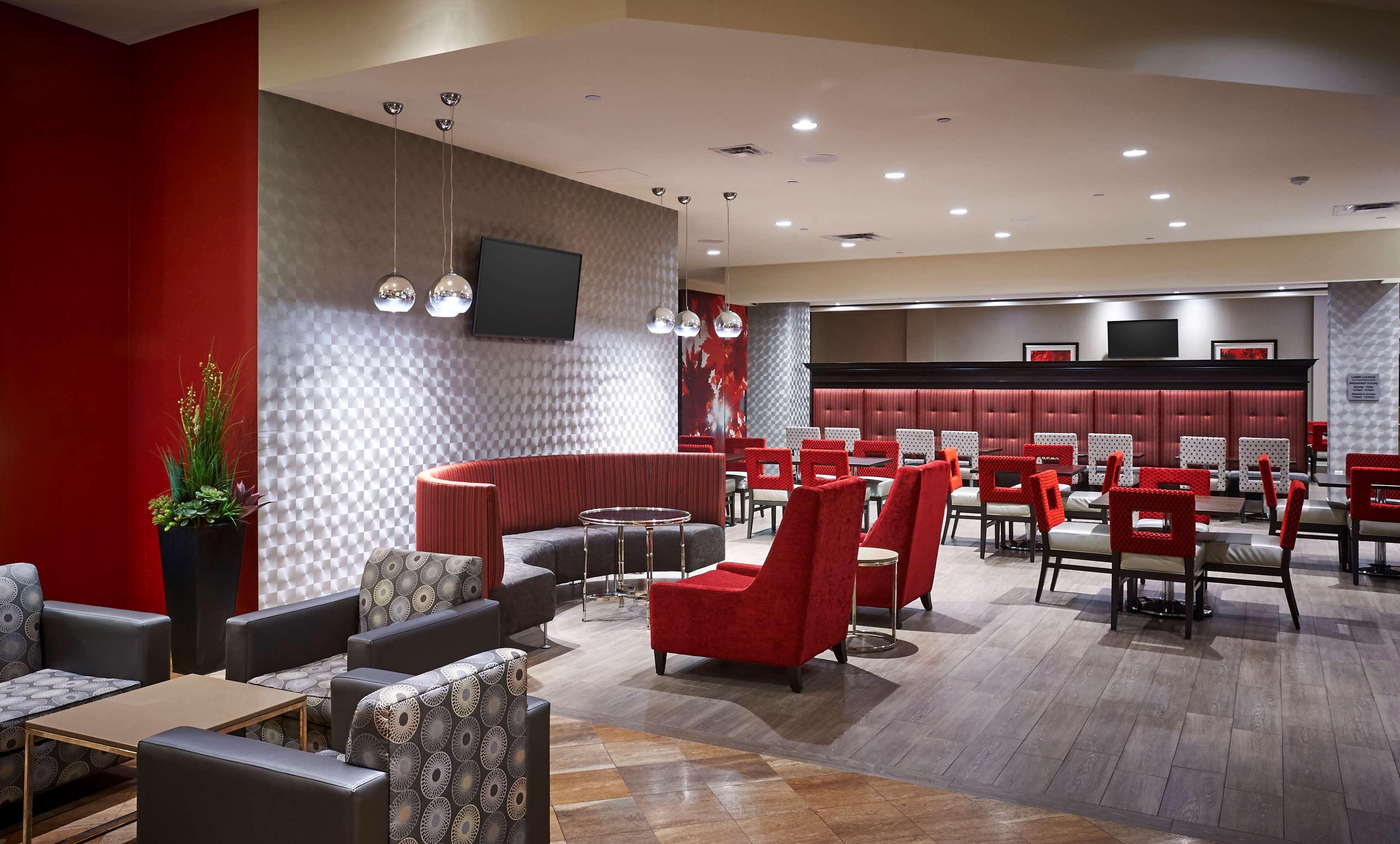 Best Western Plus Waterfront Hotel Windsor Exterior photo